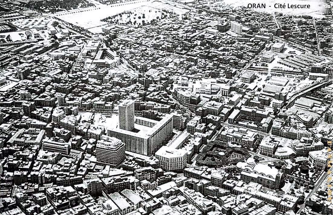 Oran - Cite Lescure - Vue aerienne.jpg